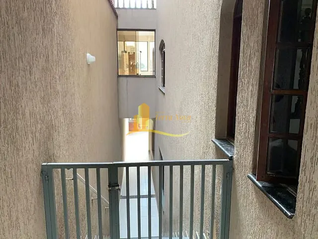 Sobrado com 250m² 3 quartos e 4 banheiros, à venda, no bairro Vila Regina ( Zona Leste) em São Paulo