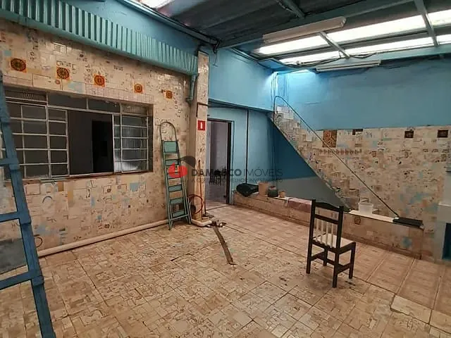 Sobrado com 315m² 2 quartos e 1 banheiro, à venda, no bairro Cerâmica em São Caetano do Sul
