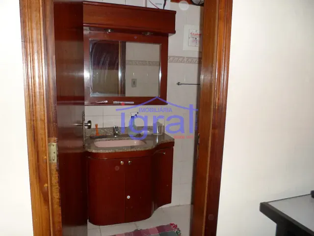 Sobrado com 300m² 6 quartos e 5 banheiros, à venda, no bairro Vila Monte Alegre em São Paulo