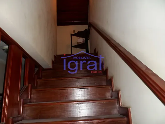 Sobrado com 300m² 6 quartos e 5 banheiros, à venda, no bairro Vila Monte Alegre em São Paulo