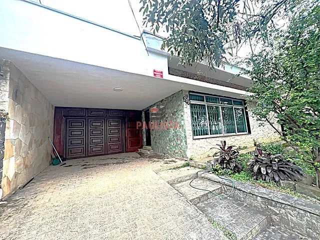Sobrado com 450m² 3 quartos e 5 banheiros, à venda, no bairro Bosque da Saúde em São Paulo