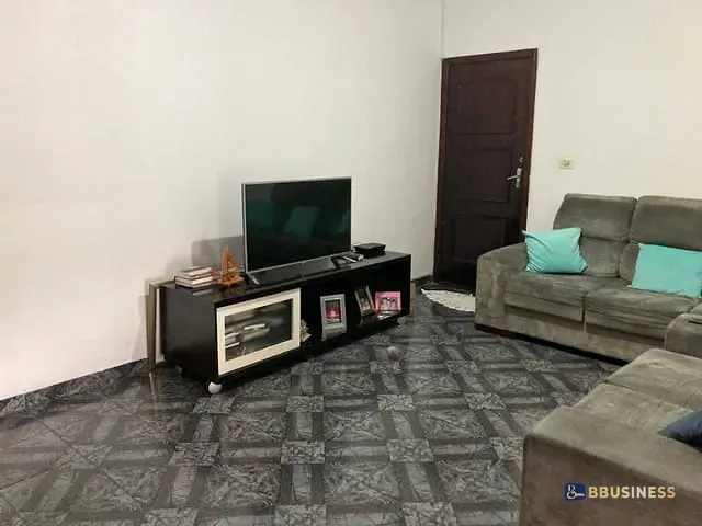 Sobrado com 163m² 2 quartos e 2 banheiros, à venda, no bairro Vila Palmares em Santo André