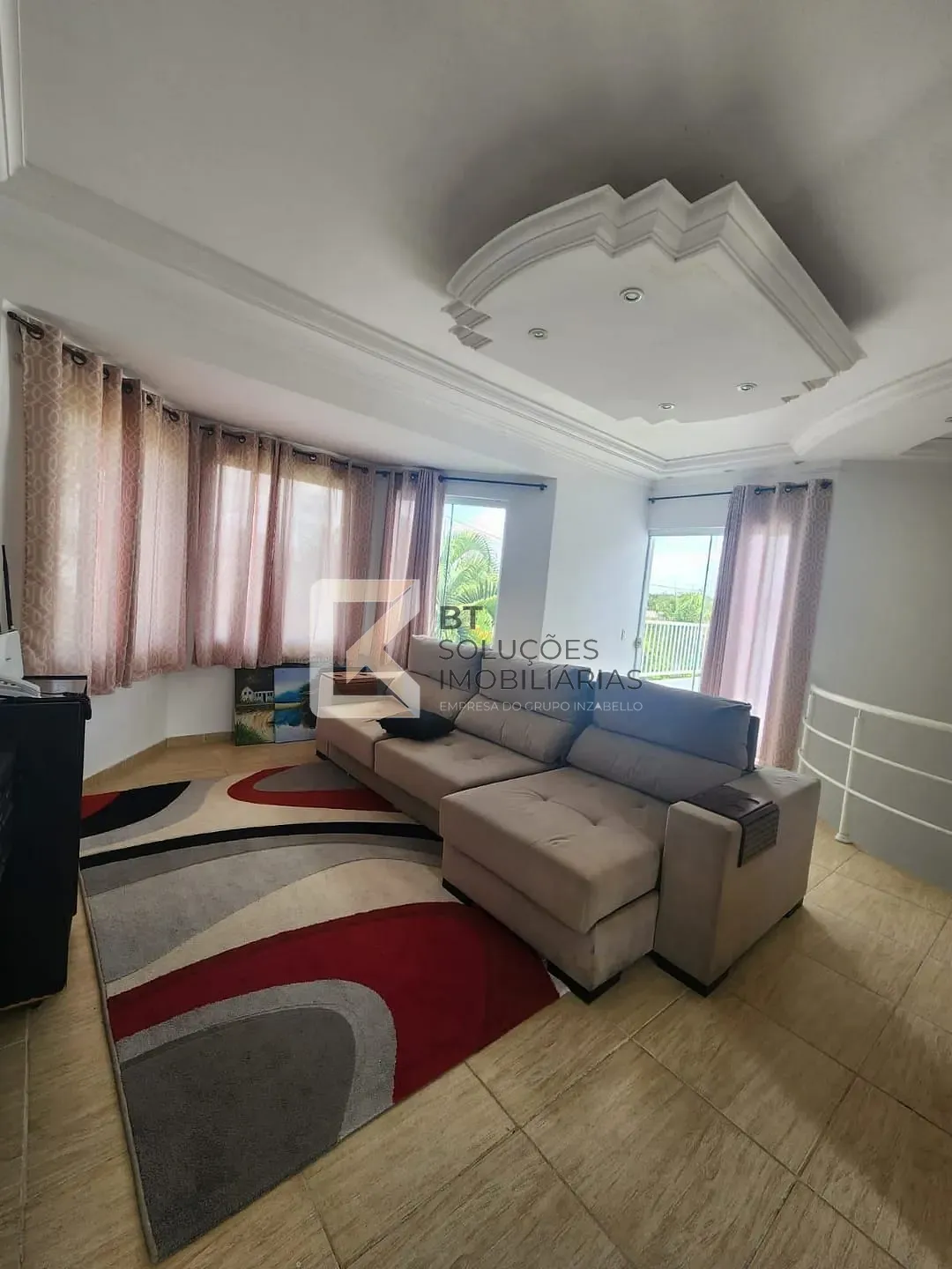 Sobrado, 3 quartos, 213 m² - Foto 1