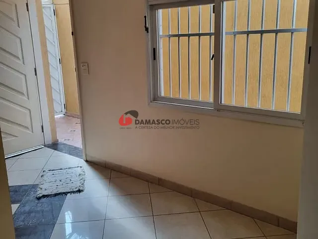 Sobrado com 288m² 4 quartos e 1 banheiro, para alugar, no bairro Parque da Vila Prudente em São Paulo