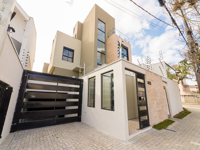 Foto do Sobrado - EXCELENTE SOBRADO ALTO PADRAO COM 03 SUITES NO GUABIROTUBA | Auze Imóveis