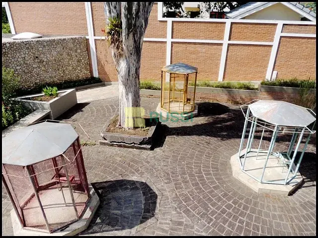 Sobrado com 3240m² 4 quartos e 9 banheiros, à venda, no bairro Bosque dos Eucaliptos em São José dos Campos