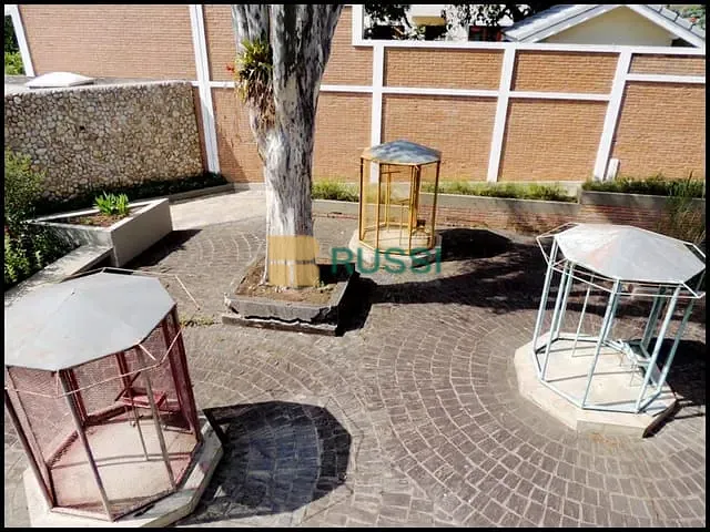 Sobrado com 3240m² 4 quartos e 9 banheiros, à venda, no bairro Bosque dos Eucaliptos em São José dos Campos