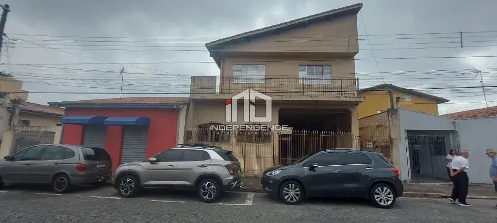 Sobrado, 5 quartos, 215 m² - Foto 1