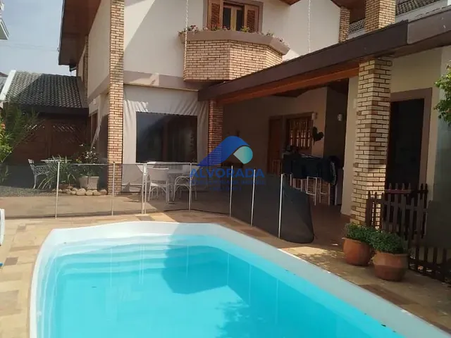 Sobrado com 408m² 4 quartos e 5 banheiros, à venda, no bairro Jardim Aquarius em São José dos Campos