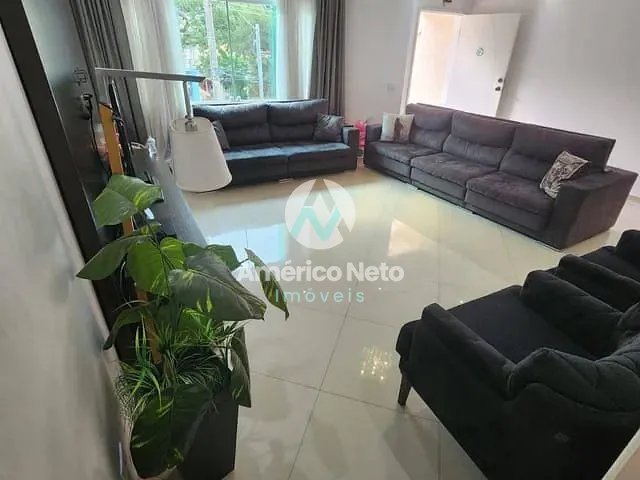 Sobrado com 125m² 3 quartos e 5 banheiros, à venda, no bairro Olímpico em São Caetano do Sul