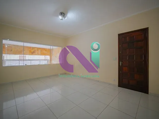 Sobrado com 125m² 3 quartos e 2 banheiros, à venda, no bairro Umuarama em Osasco