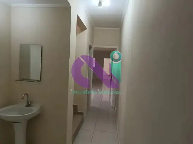 Sobrado com 125m² 3 quartos e 2 banheiros, à venda, no bairro Umuarama em Osasco