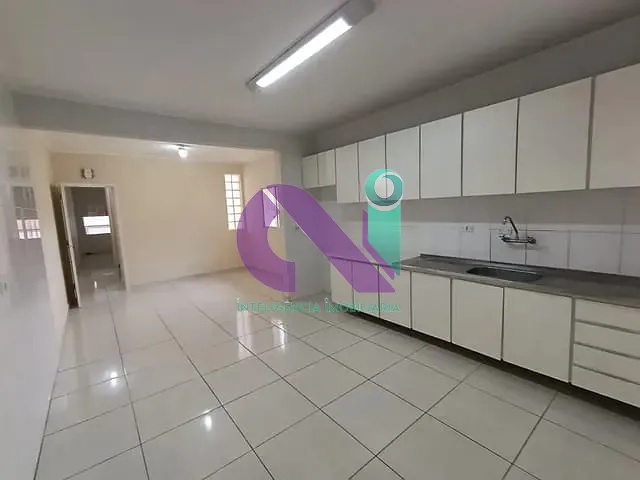 Sobrado com 125m² 3 quartos e 2 banheiros, à venda, no bairro Umuarama em Osasco
