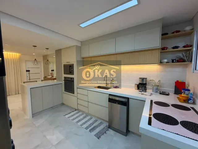 Sobrado com 85m² 3 quartos e 4 banheiros, à venda, no bairro Parque Santa Rosa em Suzano