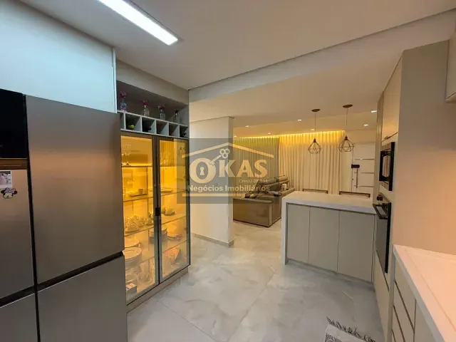 Sobrado com 85m² 3 quartos e 4 banheiros, à venda, no bairro Parque Santa Rosa em Suzano