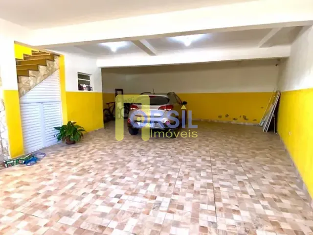 Sobrado com 162m² 3 quartos e 4 banheiros, à venda, no bairro Parque Olimpico em Mogi das Cruzes