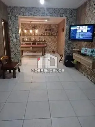 Sobrado, 3 quartos, 219 m² - Foto 1