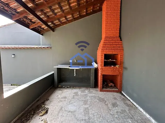 Casa com 250m² 3 quartos e 5 banheiros, à venda, no bairro Martim de Sá em Caraguatatuba