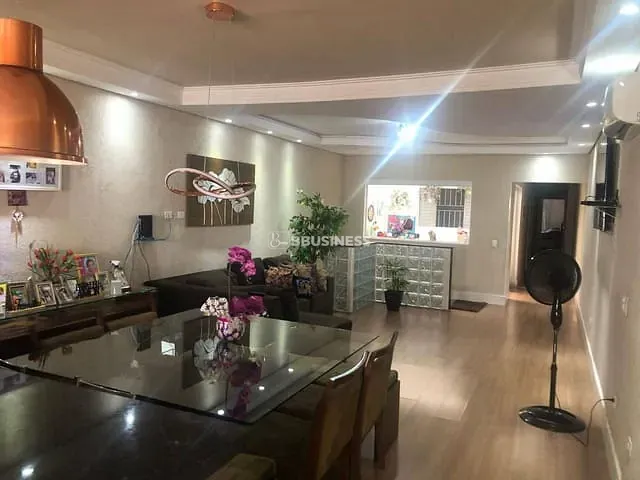 Sobrado com 340m² 3 quartos e 3 banheiros, à venda, no bairro Santa Paula em São Caetano do Sul