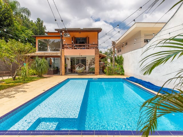 Foto do Sobrado - Sobrado para venda em Interlagos com 4 quartos, sendo 2 suítes, 454m² | Lares e Andares Imóveis