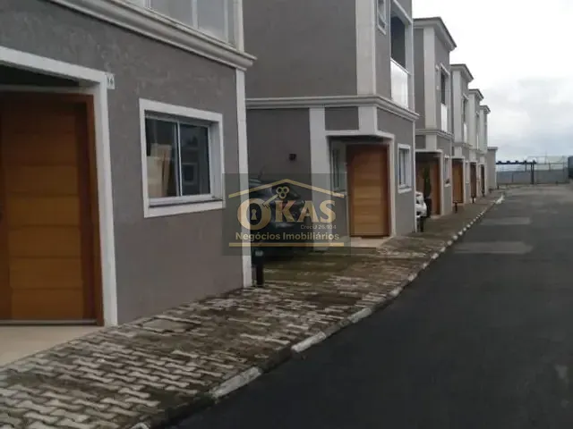 Sobrado com 126m² 4 quartos e 3 banheiros, à venda, no bairro Chácara Faggion em Suzano