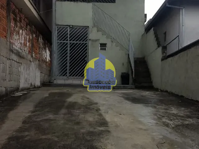 Sobrado com 180m² 3 quartos e 3 banheiros, à venda, no bairro Jardim Veloso em Osasco