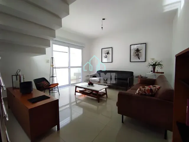 Sobrado com 300m² 4 quartos e 5 banheiros, à venda, no bairro Jardim Santa Tereza em Taubaté