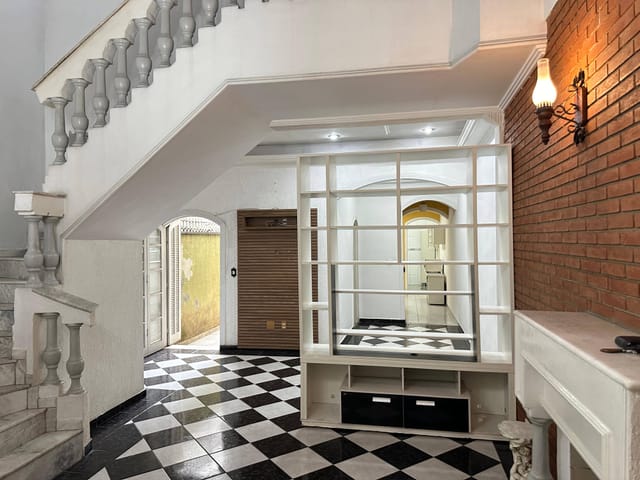 Foto do Sobrado - Espaço e Estilo no Belém! Sobrado de 250m² com Lareira, 4 Dormitórios, sendo 1 suíte e Forno à Lenha! 🏡🔥 | Organização Imobiliária Açores