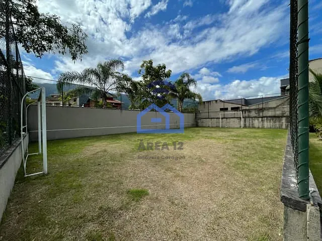 Sobrado com 191m² 2 quartos e 3 banheiros, à venda, no bairro Massaguaçu em Caraguatatuba