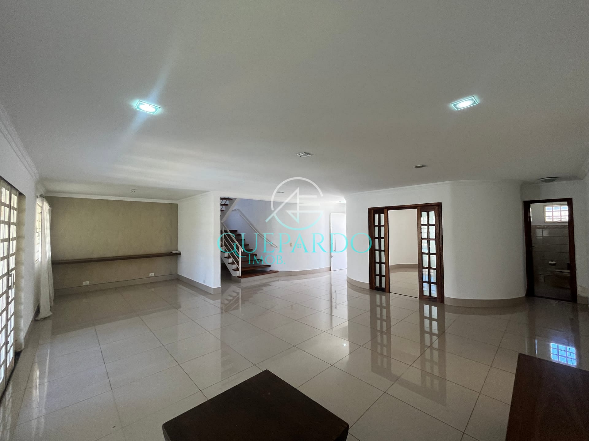 Sobrado, 3 quartos, 274 m² - Foto 4