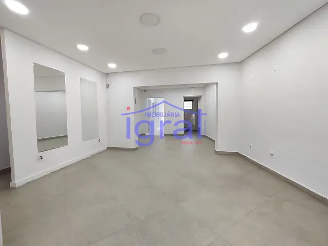 Sobrado com 253m², à venda, no bairro Vila Parque Jabaquara em São Paulo