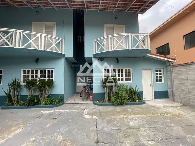 Sobrado com 82m² 2 quartos e 2 banheiros, para alugar, no bairro Prainha em Caraguatatuba