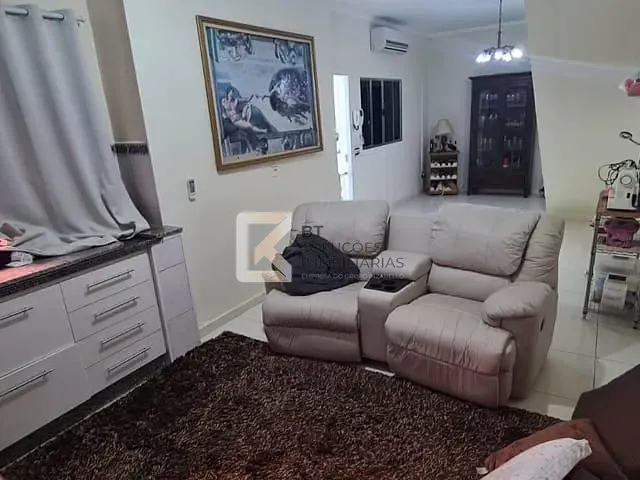 Sobrado com 258m² 3 quartos e 3 banheiros, à venda, no bairro Jardim Bela Vista em Indaiatuba