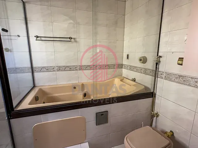 Sobrado 3 quartos e 4 banheiros, à venda ou para alugar, no bairro Presidente Altino em Osasco