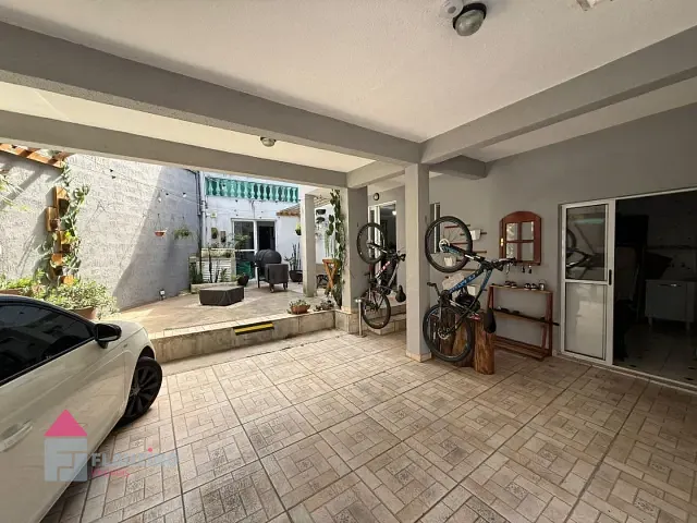 Sobrado com 145m² 4 quartos e 4 banheiros, à venda, no bairro Parque Maria Helena em São Paulo