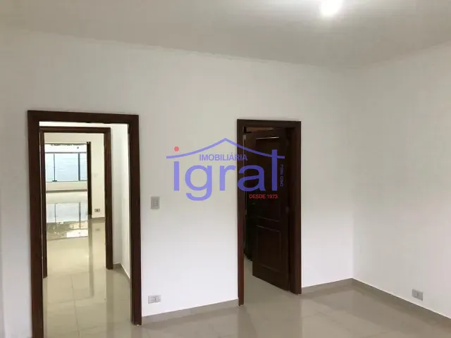 Sobrado com 370m², à venda, no bairro Planalto Paulista em São Paulo