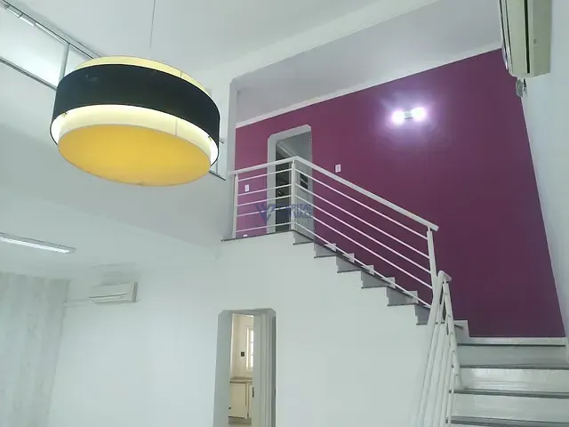 Sobrado para alugar, no bairro Jardim Paraíso em São José dos Campos