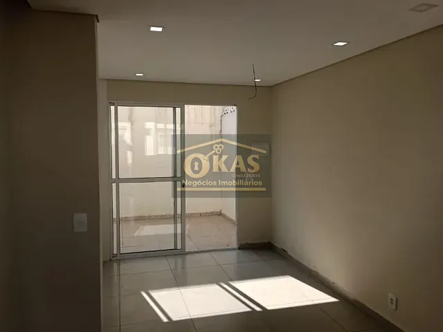 Sobrado com 57m² 2 quartos e 2 banheiros, à venda, no bairro Vila Colorado em Suzano