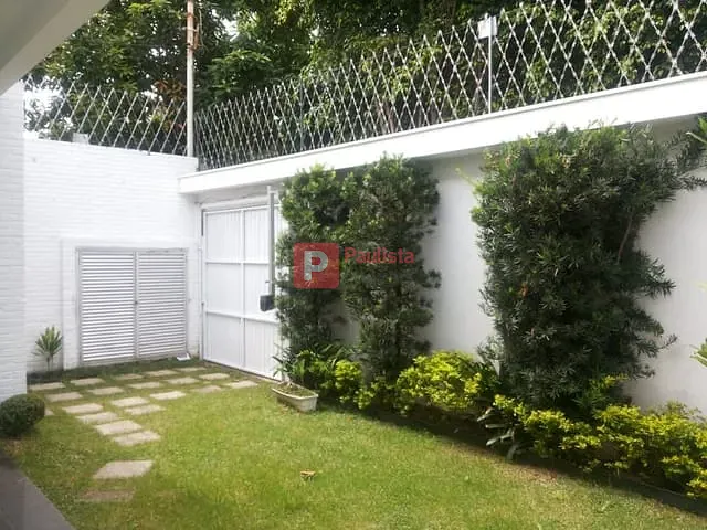 Casa com 380m² 3 quartos e 3 banheiros, à venda, no bairro Moema em São Paulo