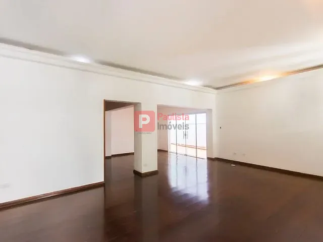 Casa com 380m² 3 quartos e 3 banheiros, à venda, no bairro Moema em São Paulo