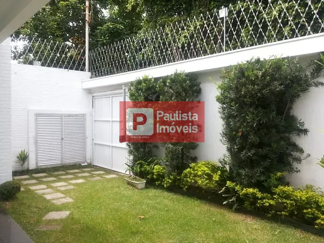 Casa com 380m² 3 quartos e 3 banheiros, à venda, no bairro Moema em São Paulo