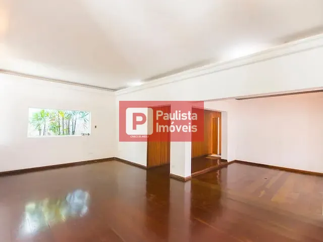Casa com 380m² 3 quartos e 3 banheiros, à venda, no bairro Moema em São Paulo