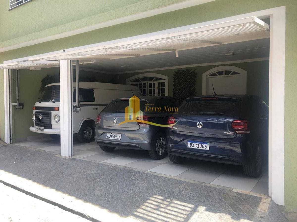 Sobrado, 4 quartos, 252 m² - Foto 1