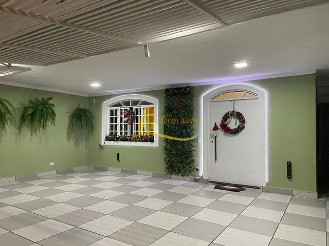 Sobrado com 252m² 4 quartos e 4 banheiros, à venda, no bairro Vila Brasil em São Paulo