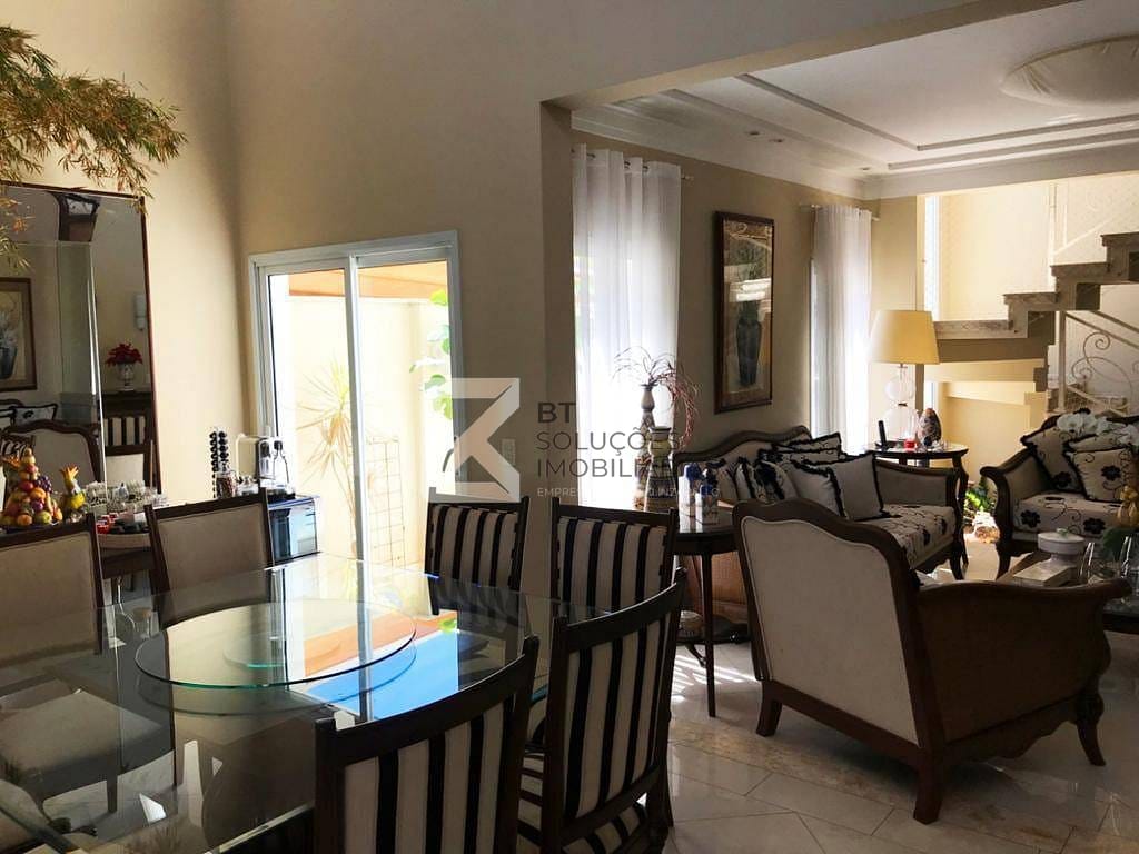 Sobrado à venda com 3 quartos, 350m² - Foto 3