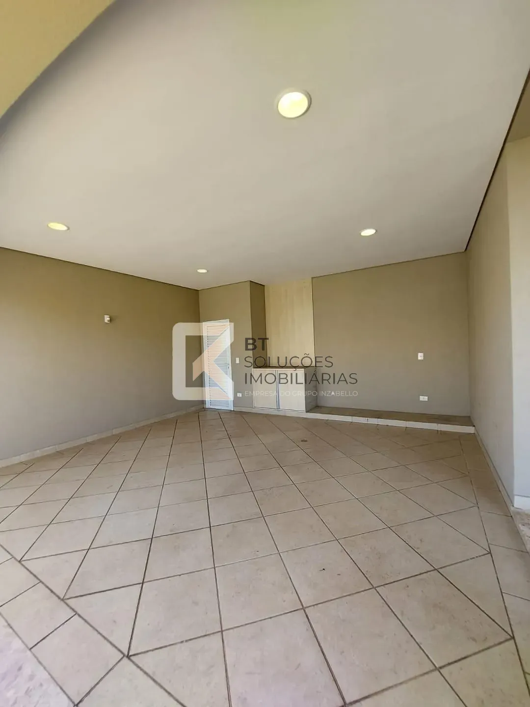 Sobrado, 3 quartos, 350 m² - Foto 2