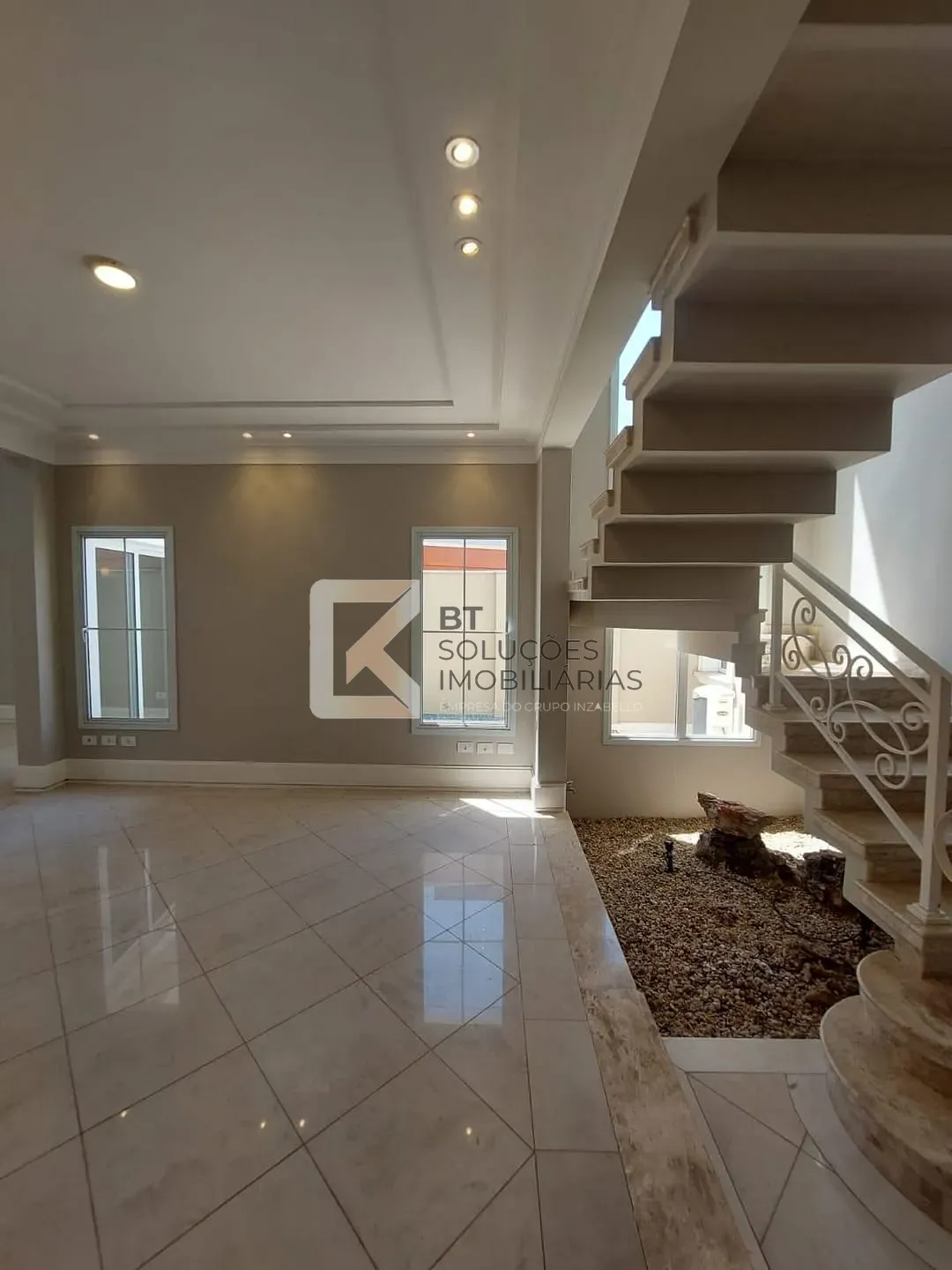 Sobrado, 3 quartos, 350 m² - Foto 7