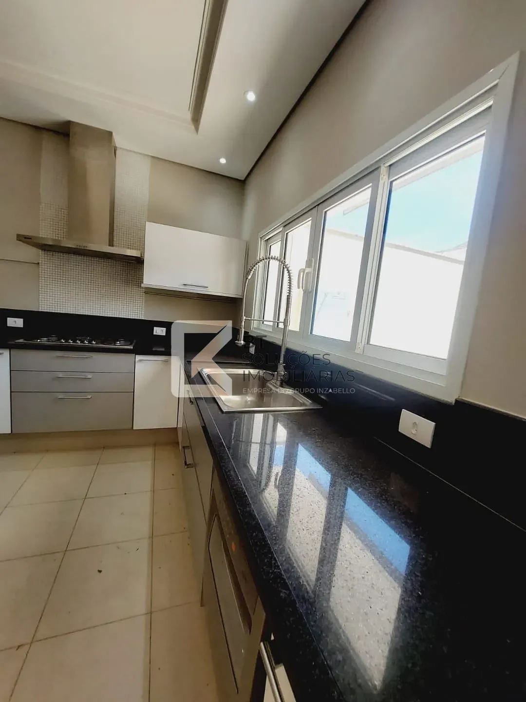 Sobrado, 3 quartos, 350 m² - Foto 17