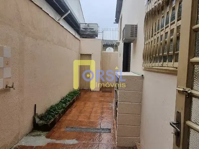 Sobrado com 300m² 3 quartos e 3 banheiros, à venda, no bairro Vila Industrial em Mogi das Cruzes