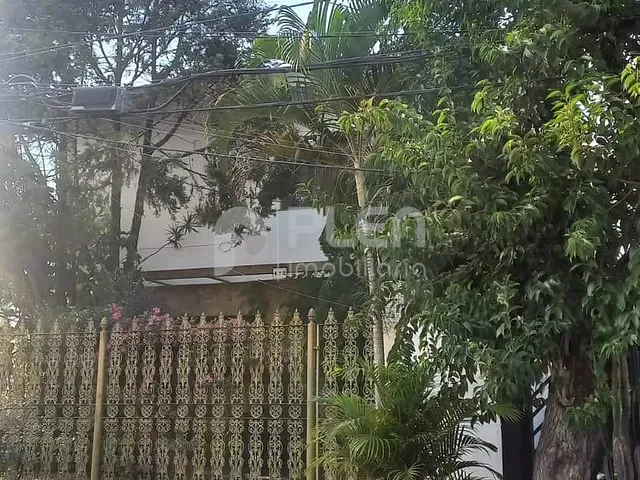 Sobrado com 637m² 3 quartos e 3 banheiros, à venda, no bairro Jardim São Paulo(Zona Norte) em São Paulo